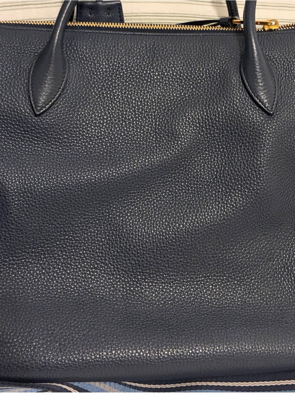 Prada Vitello Daino 2 Strap Navy Leather Bag with Striped Strap - Picture 4 of 10